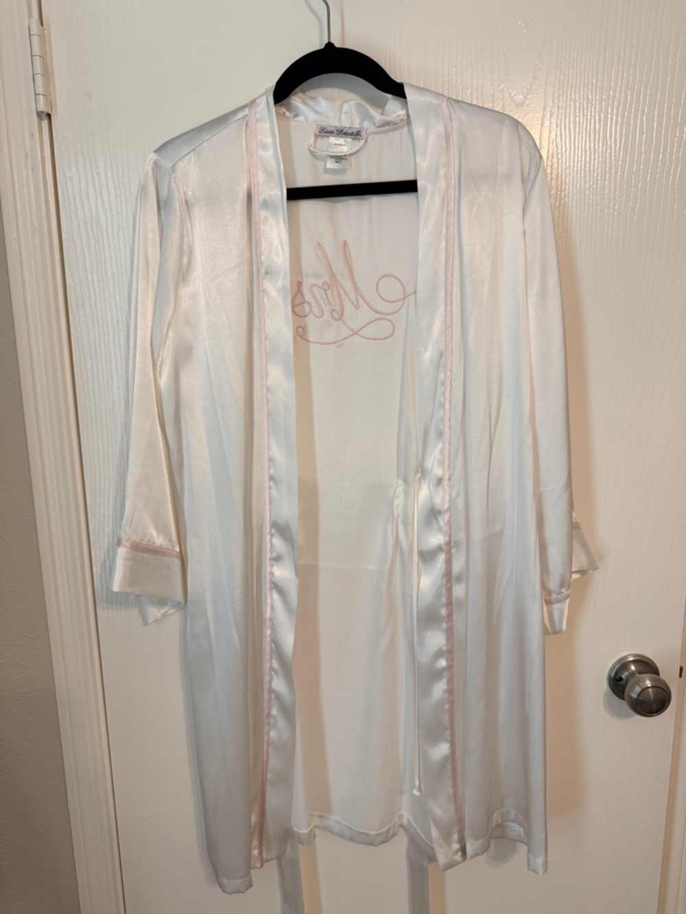 Silky White Satin Bridal Robe with Pale Pink Trim